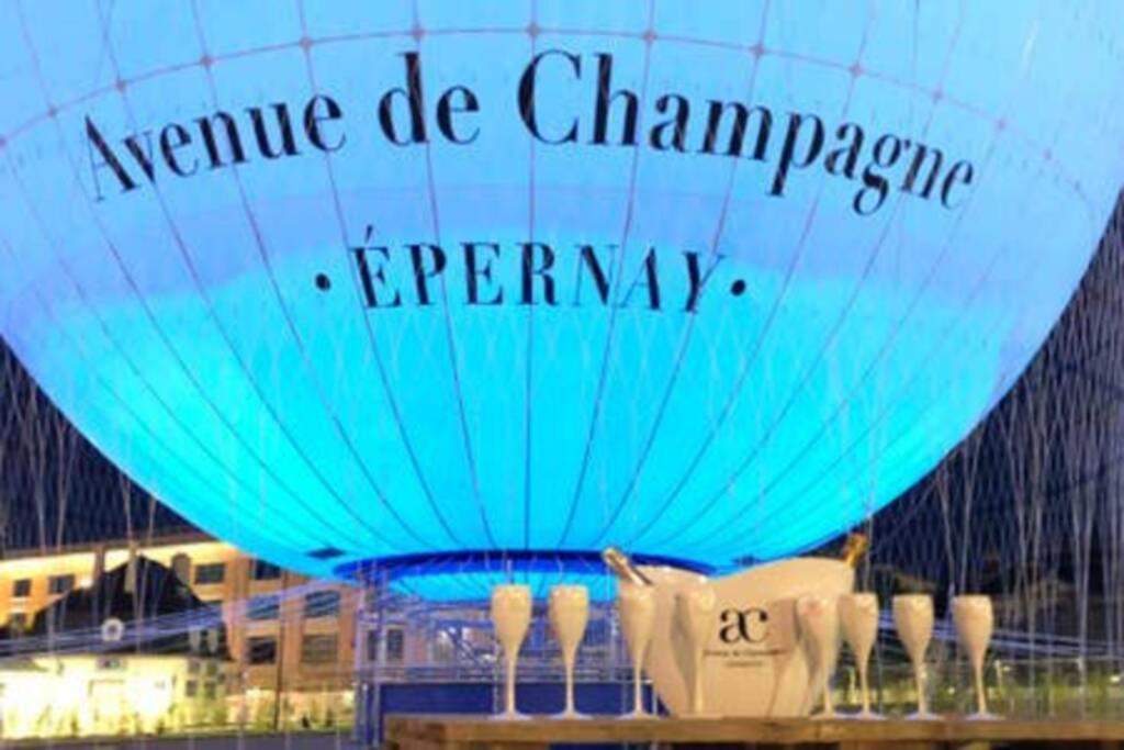 Suite Premium Le Figaro 2 Épernay Esterno foto